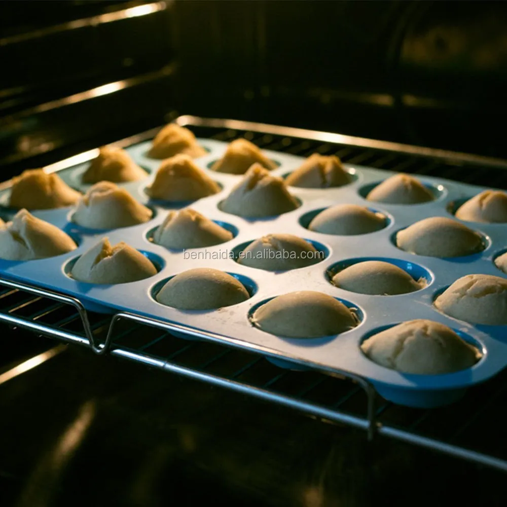 Premium 12 Cups Round Silicone Muffin Cake Loaf Baking Pan Silicone Non