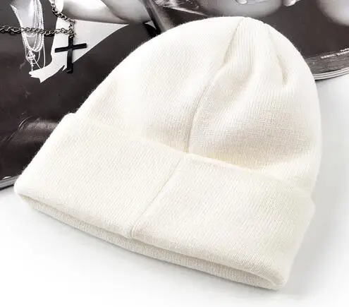 white toque hat