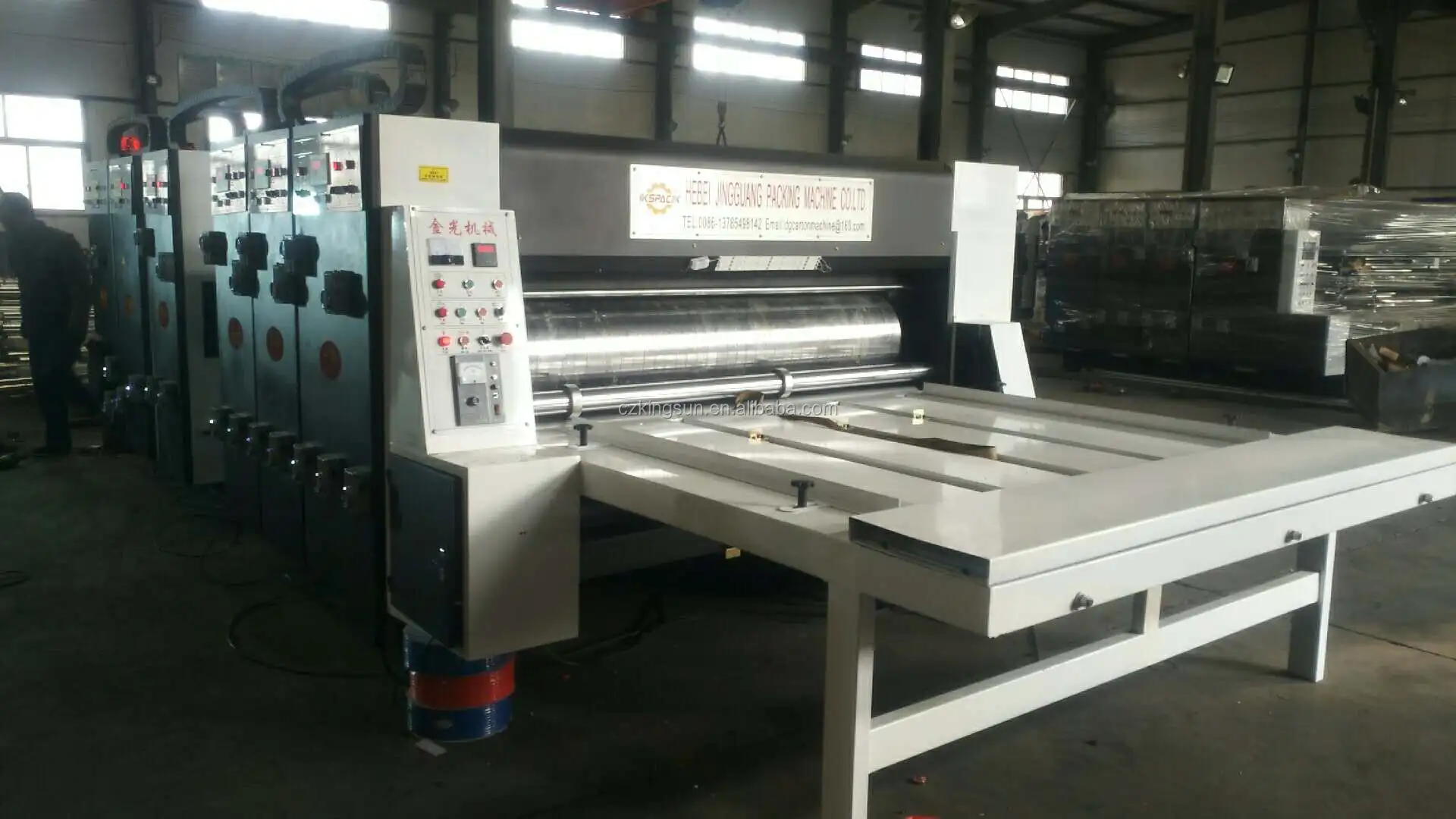 machine for carton box.jpg