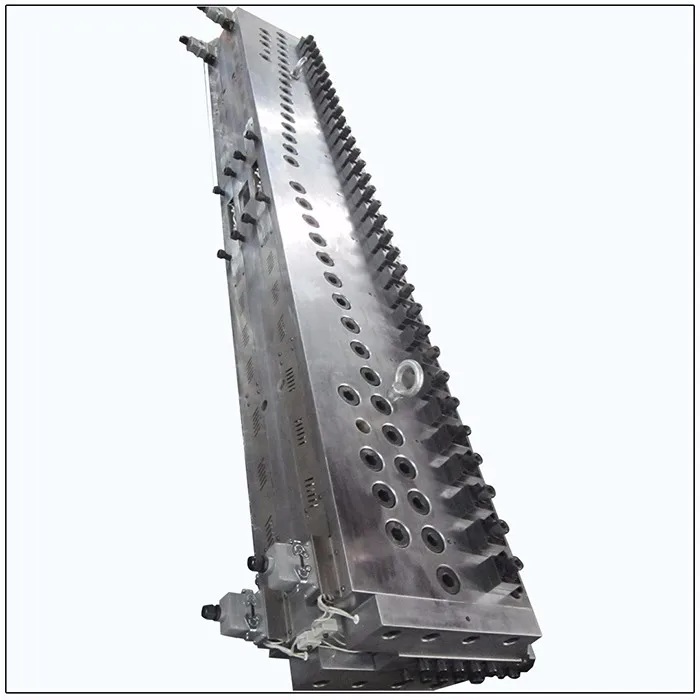 Supply Sheet Plastic Extrusion Mould For Plastic Extruder Line 2700mm 8
