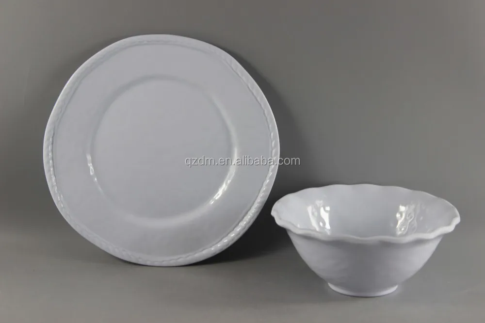 3 Pieces Melamine Dinner Set With Famous Design