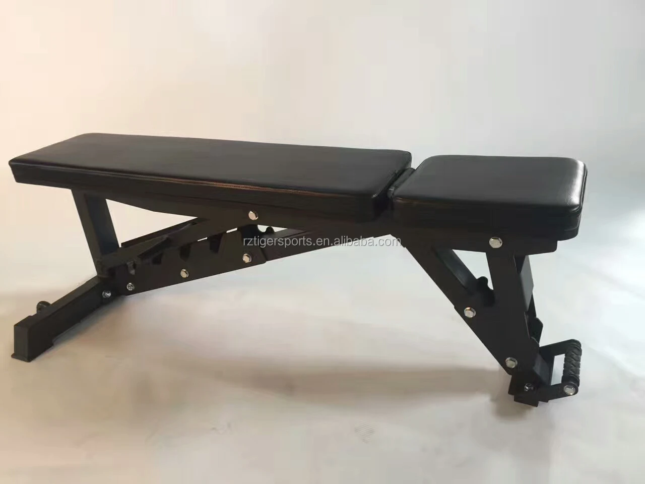 adjustable bench2.jpg
