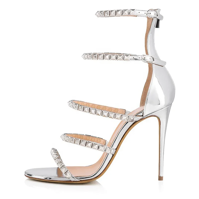 rivets sliver heels (2)