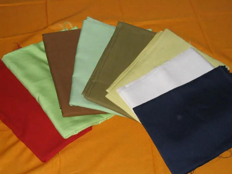 
100% Linen, Linen / Cotton, Linen / Viscose, 100% Ramie 