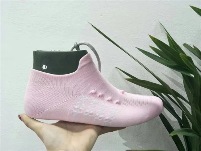 sock shoes upper2.jpg