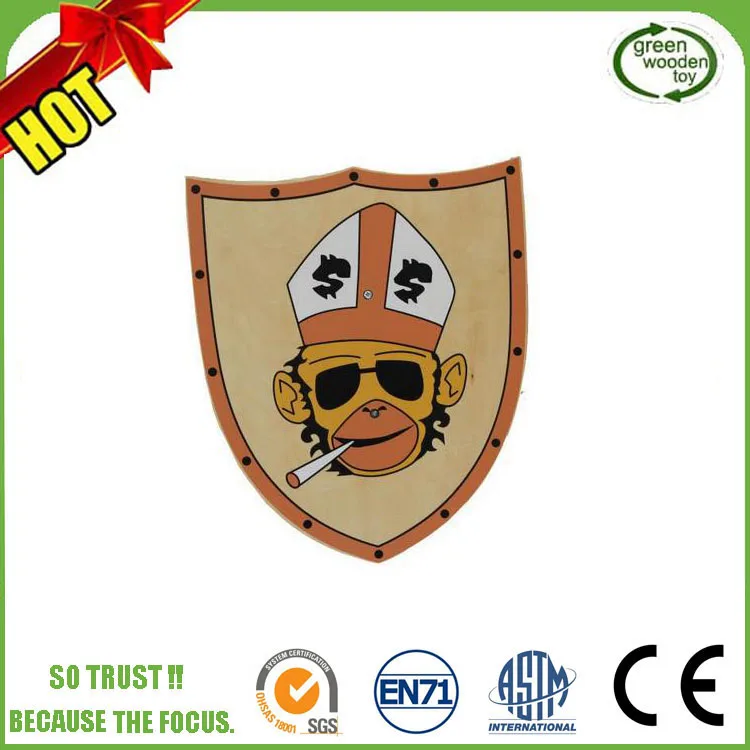 wooden shield2.jpg