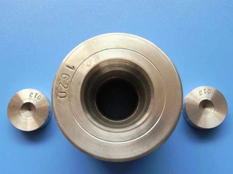 pcd wire drawing die.jpg