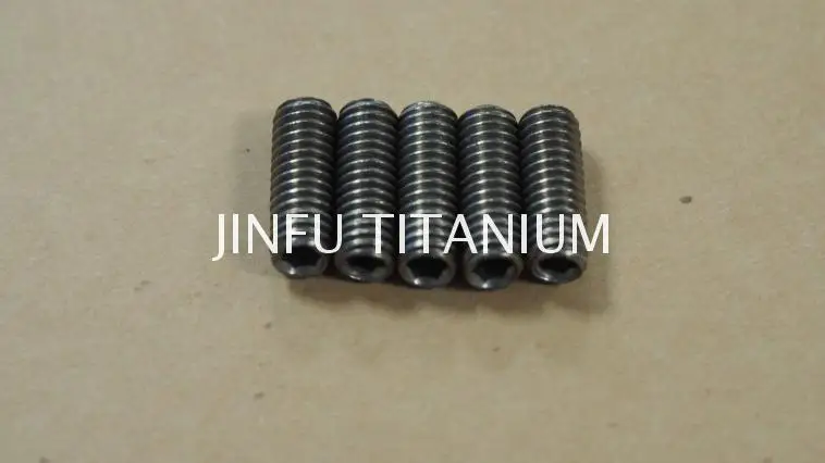 set screw with soft tip