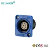 Reunion P series square flange socket wire connector
