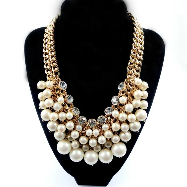 famous pearl necklace