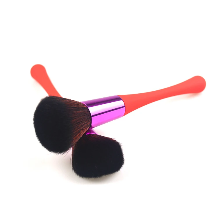 powder brush.jpg