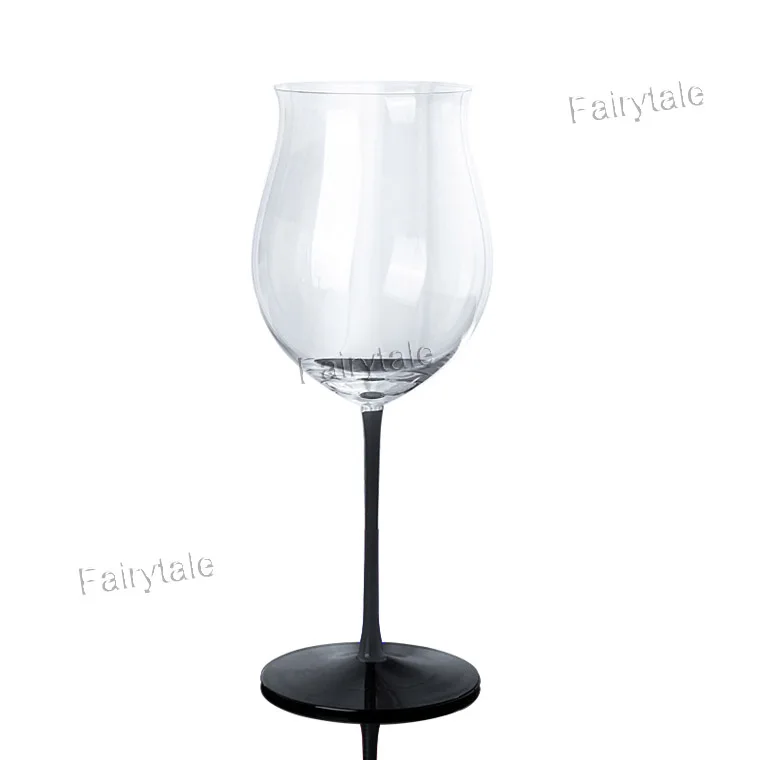 Tulip Burgundy Wine Glass