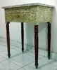 Table in mother of pearl