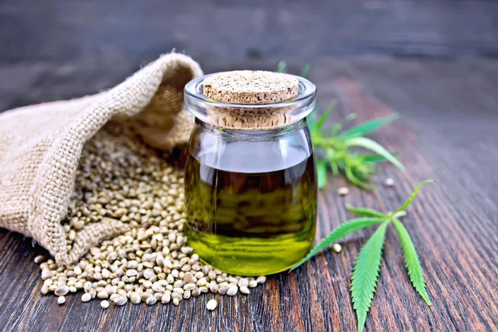 organic hemp oil.jpg