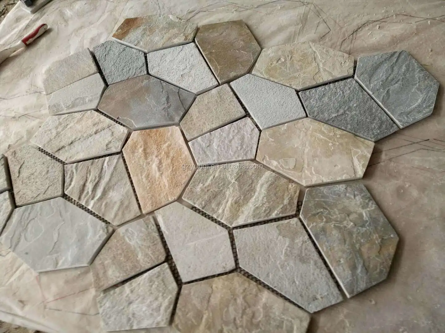 Natural Yellow Quartzite Random Flagstone Outdoor Crazy Paving Stone