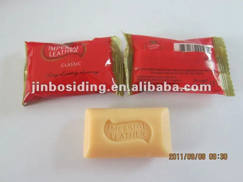 colorbar on the go makeup remover wipes