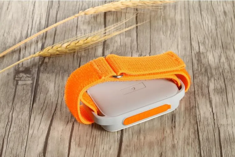 New portable arm speakers outdoor mini wireless smart speaker IPX4 waterproof speakers with FM radio self-timer music player U6 - ANKUX.COM