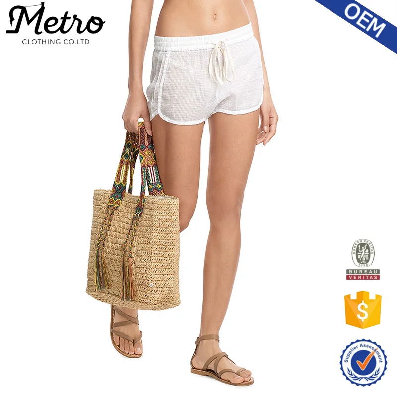 model inshort shorts png