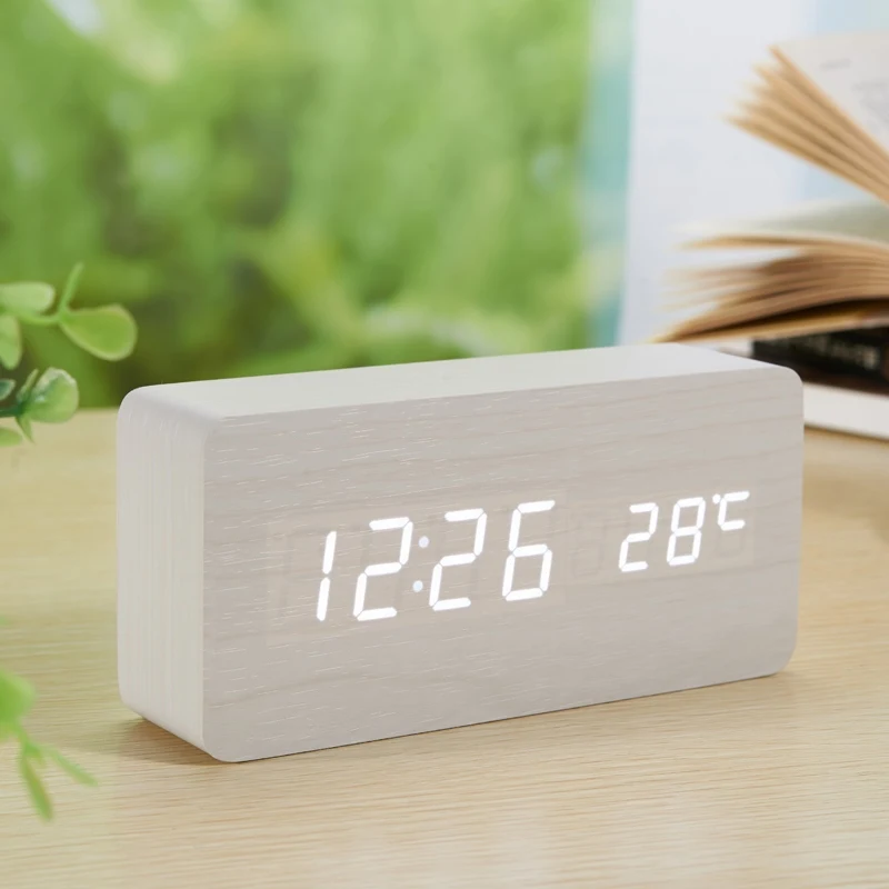 Khwc003 Wood Square 4 Color Led Alarm Digital Desk Clock Wooden Usb