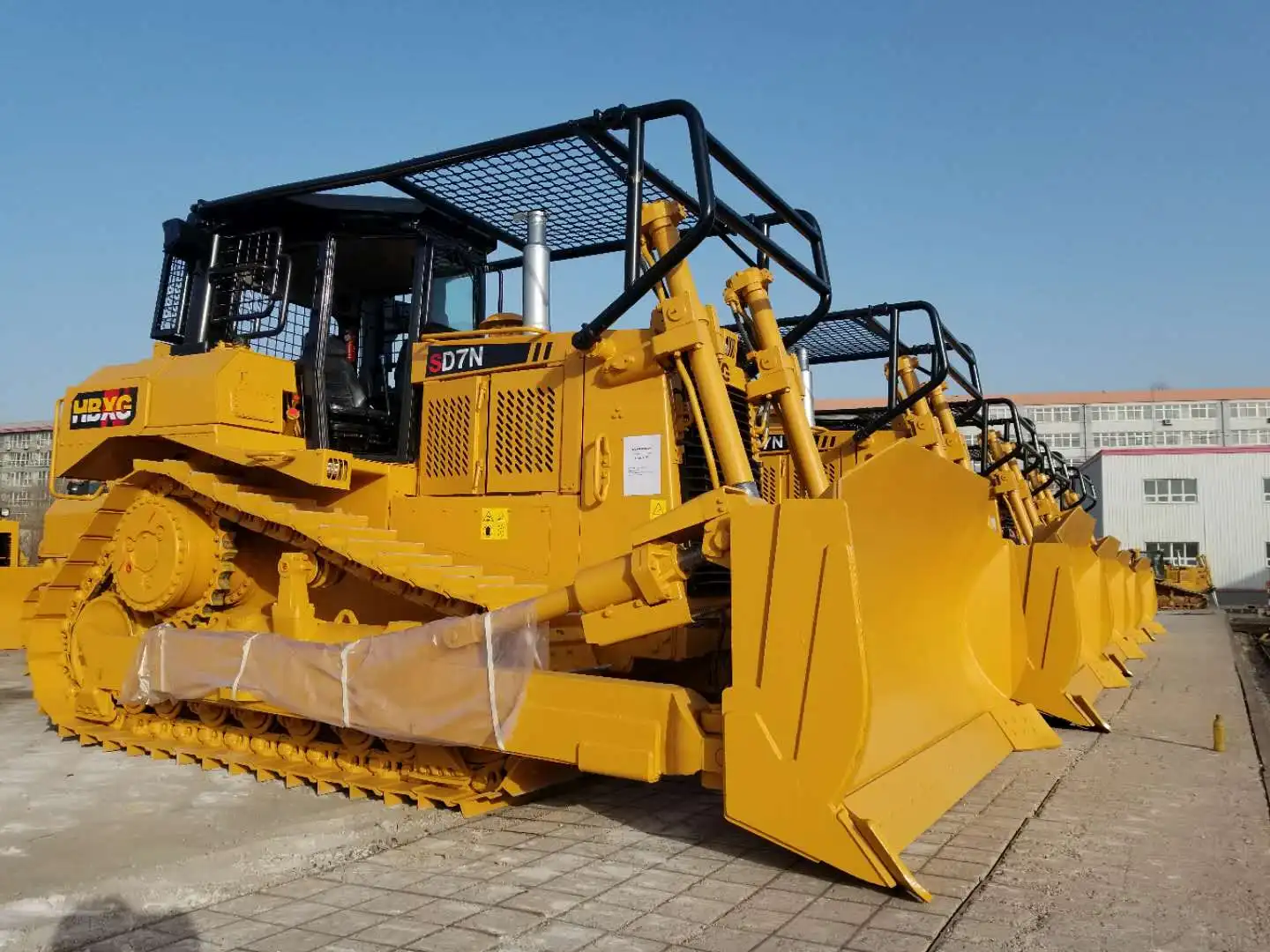 China Hbxg Big Horse Power 257kw Professional Forest Bulldozer With ...