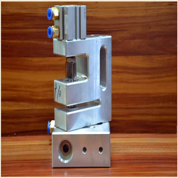 Plastic Film And Bag Hole Puncher To Punch Round Hole Buy Hole