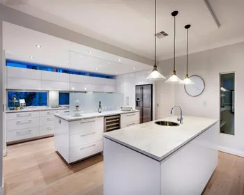 Modern Design 2 Pac Paint Finish High Glossy White Kitchen