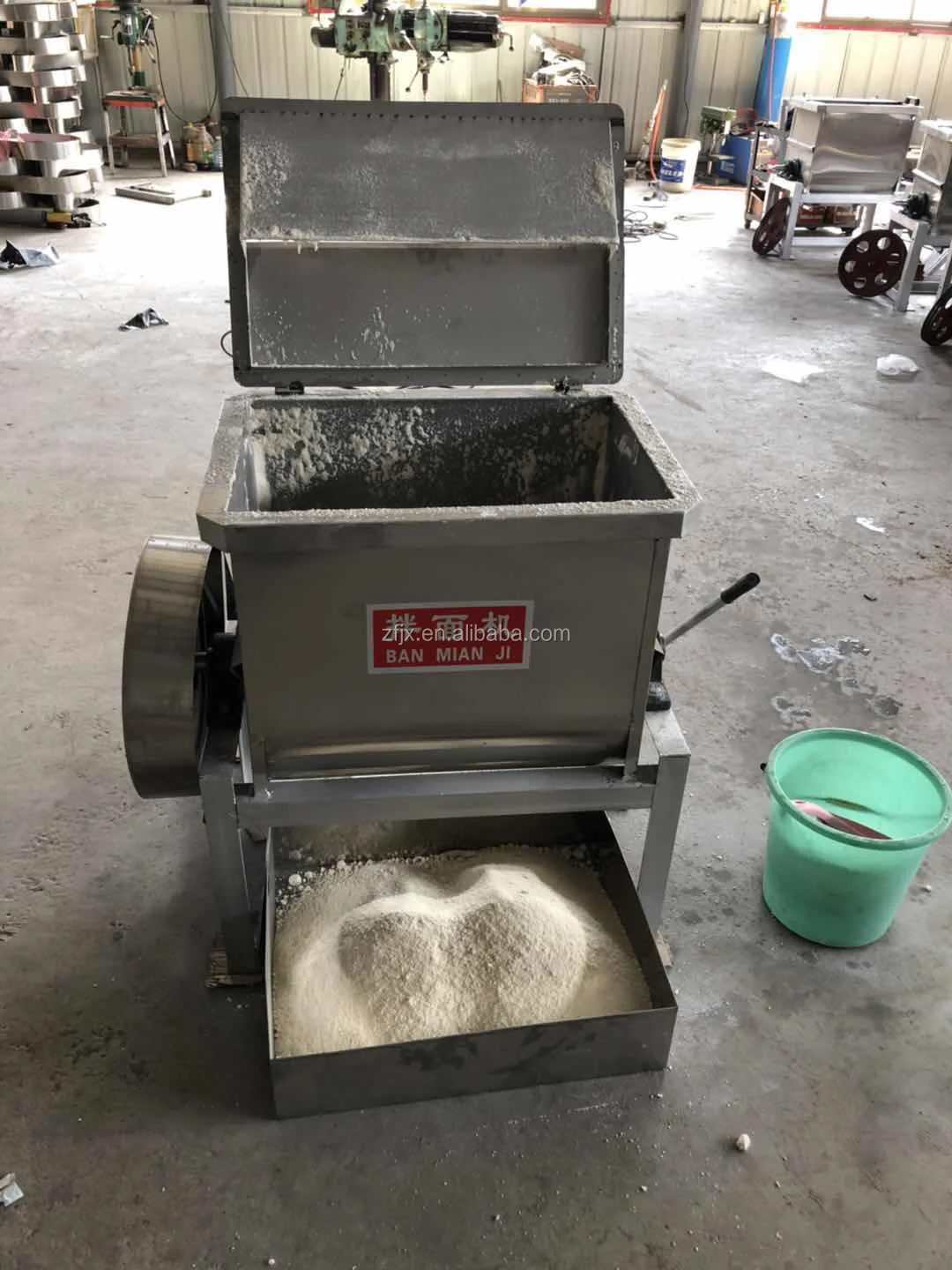 Factory Price Bread Mixer 50 Kg Pasta Dough Mixing Machine