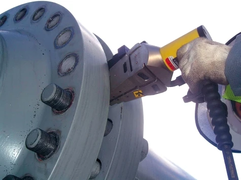 Flange separator