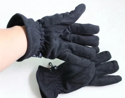 Gloves (15).png