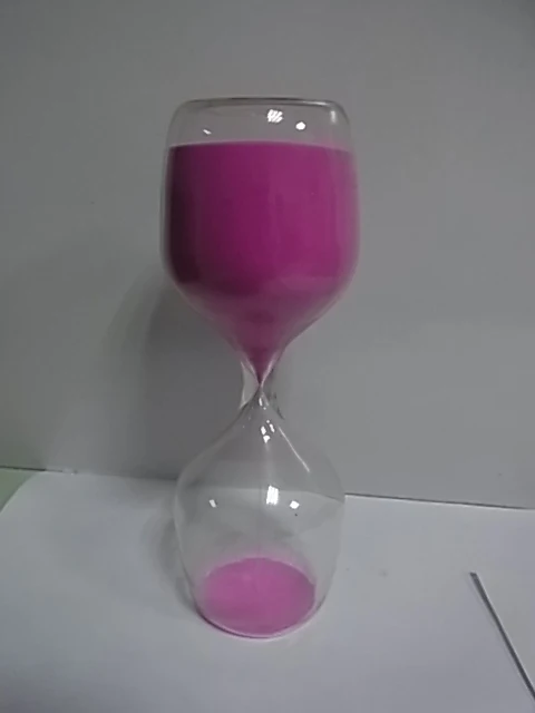 1 week hourglass