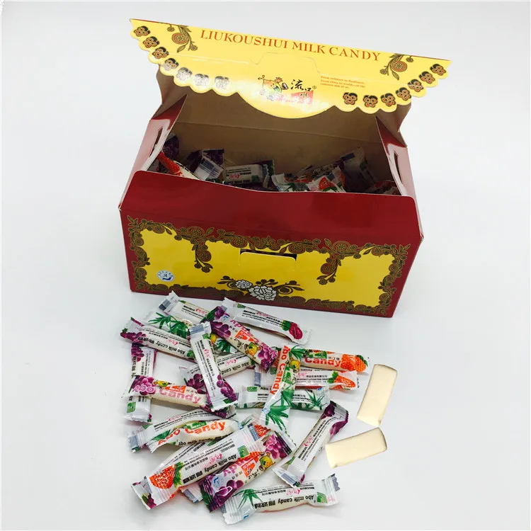 strawberry flavors biscuit chocolate cone