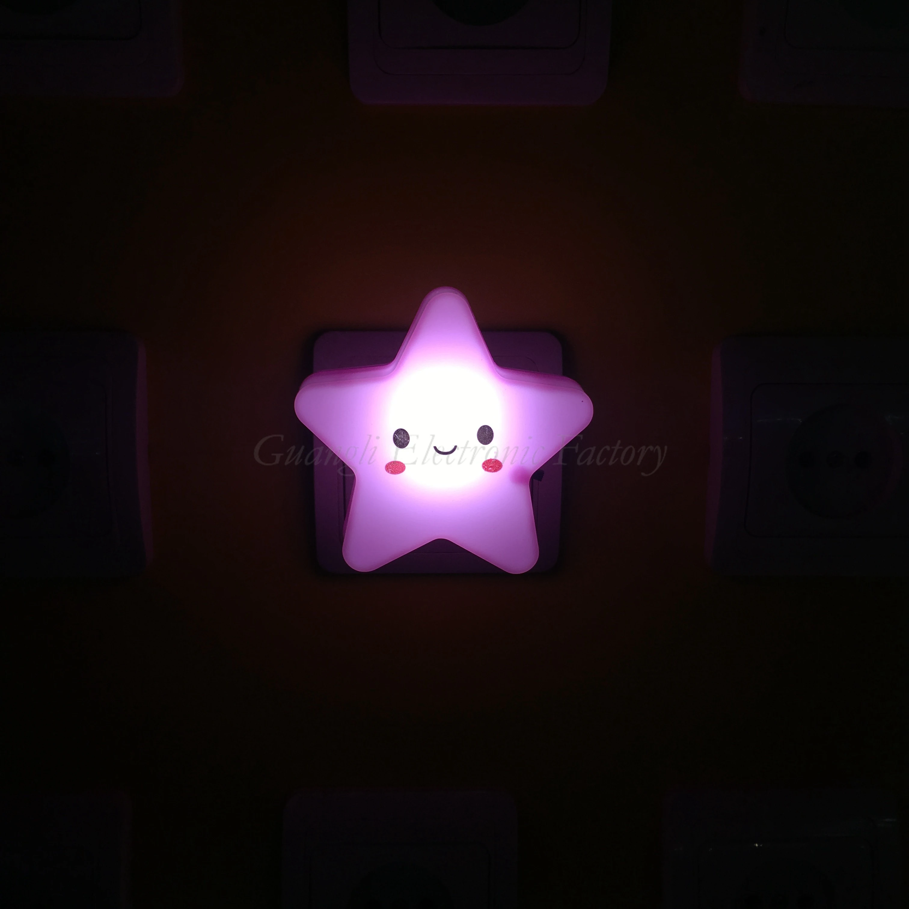 W096 4SMD mini switch plug in star with smile face room usage  For  night light  Baby Bedroom child cute gift
