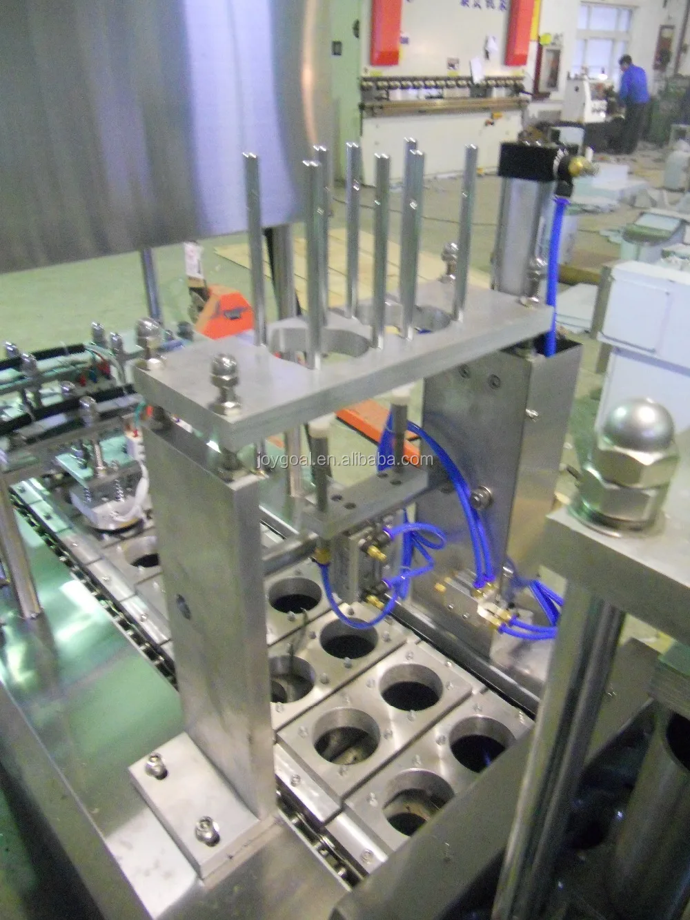 Shanghai dependable performance juice/water/yogurt cup fill machine