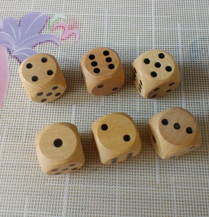 Fun o set, d6, pips, wood 16mm Lot of 12 Wooden Dice Board Games Bar Party Toy 