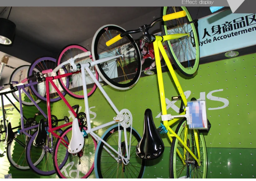 Велосипеды стен купить. Подвес для велосипеда на стену. Вешалка для велосипеда на стену. Стеллаж для велосипедов. Держатель для велосипеда.