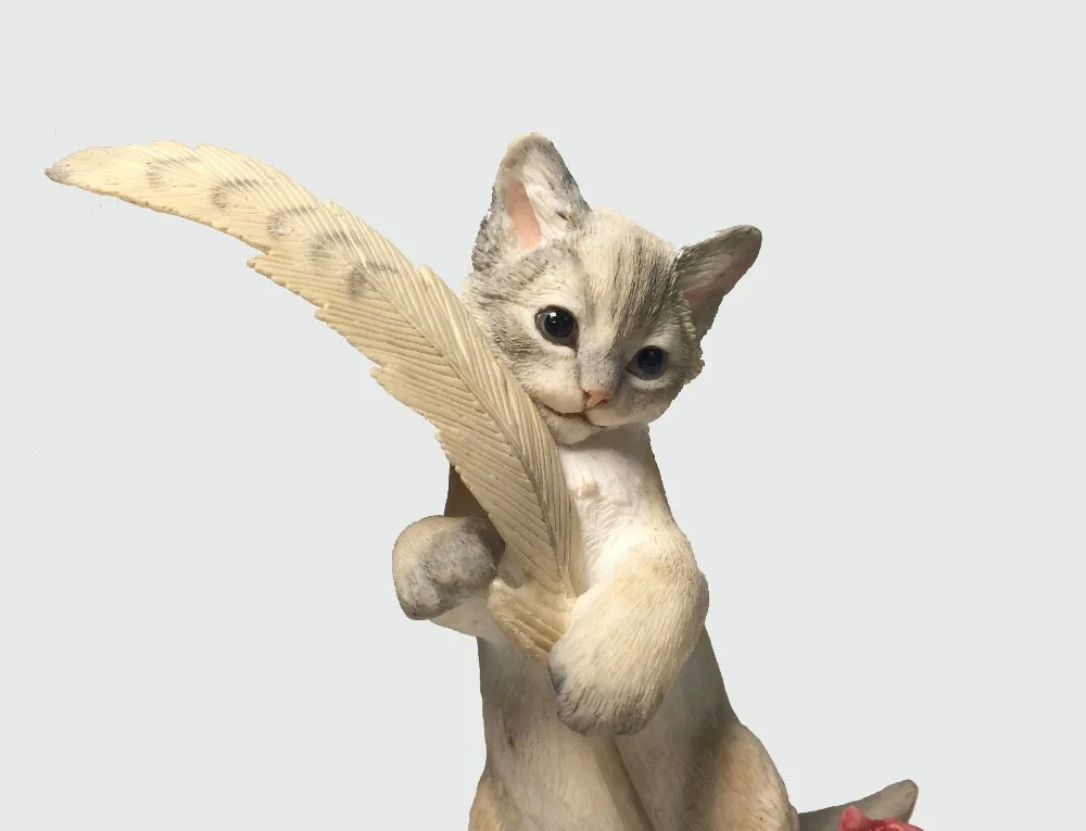 cute cat figurine