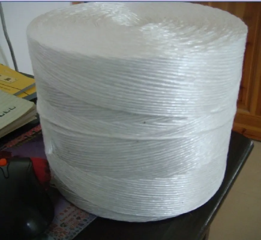 plastic packing grass Rope