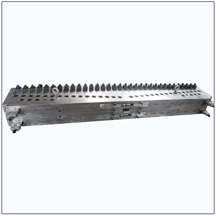 Supply Sheet Plastic Extrusion Mould For Plastic Extruder Line 2700mm 5