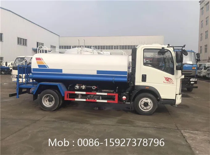 water sprinkler truck