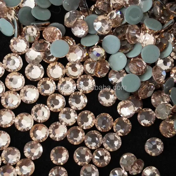 Pellosa Shiny Hot Fix Rhinestones Mine Gold Shadow 16 Cutting Facets