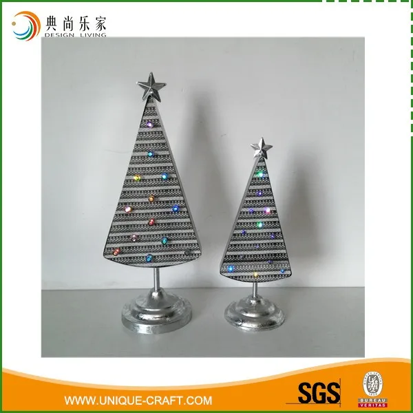 Christmas theme indoor lighted metal Christmas tree for home decoration