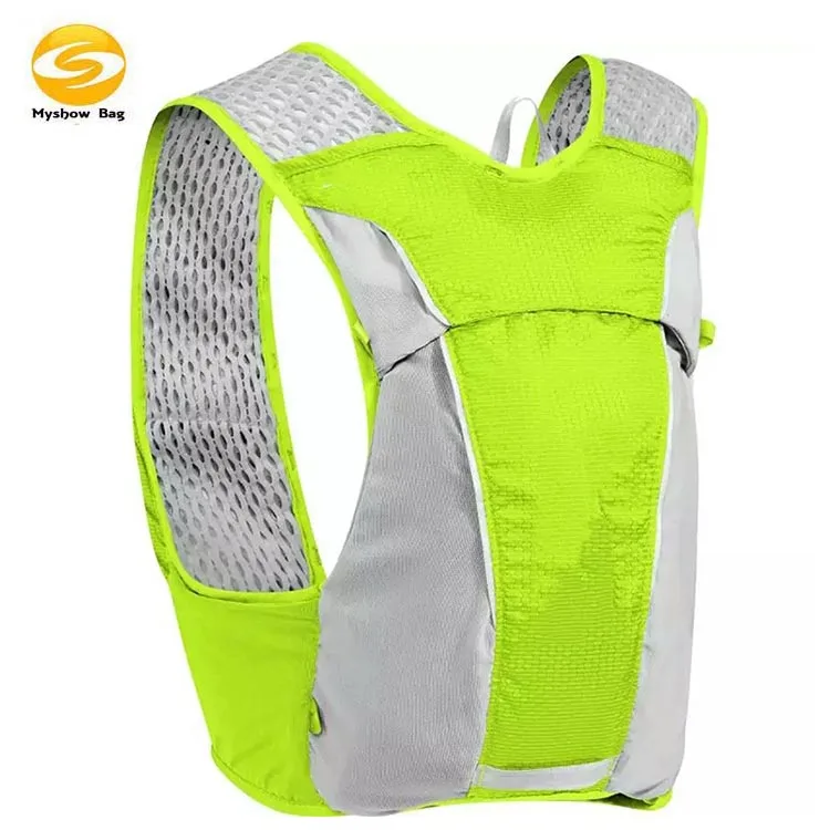 pack backpack with 2l water bladder for festivals, raves