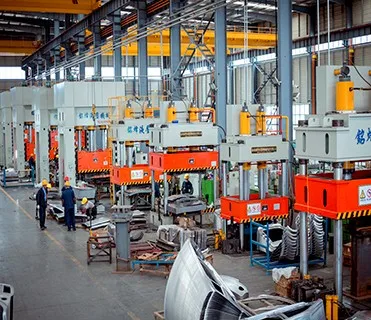 Транспортно упаковочный комплект тук. Промышленность минеральных удобрений. Тук 120 для оят емкость. Ротационная машина для высечки. Производство туков.