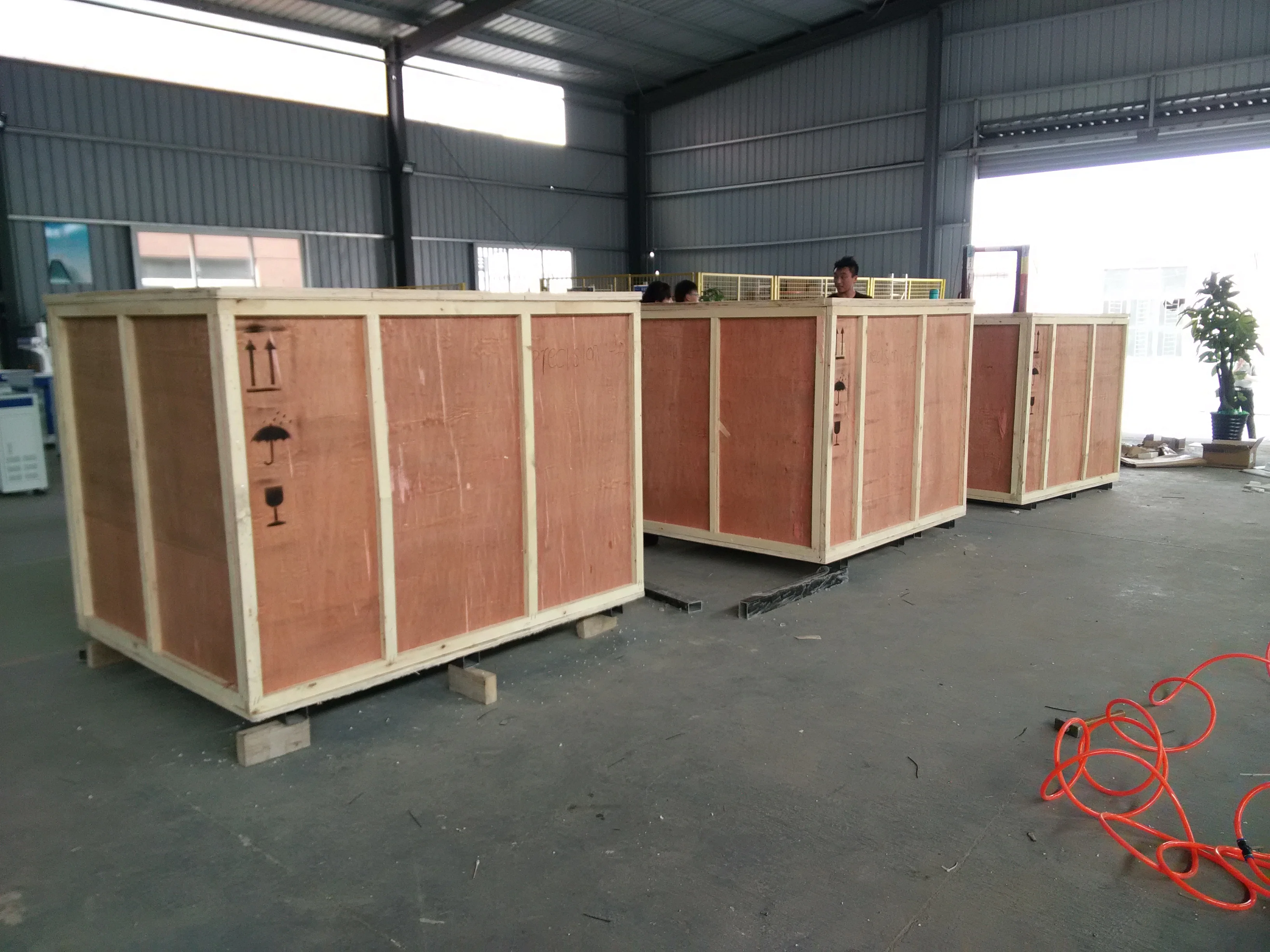 1390 130w co2 laser cutting machine for metal and non metal