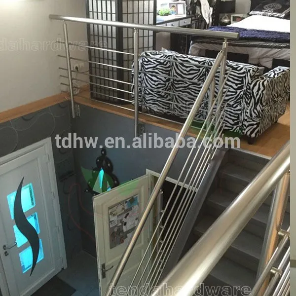 side-mount-stainless-steel-rod-rails-to