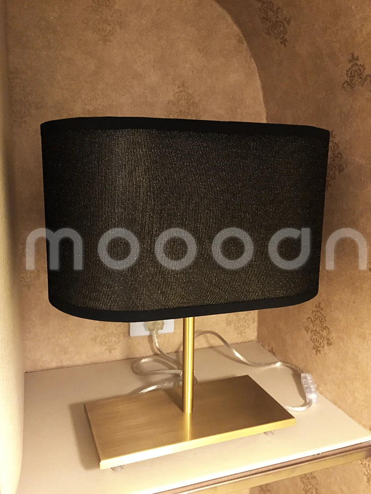 Modern Nordic Luxury Real Brass High-end fabric bedside table lamp for hotel