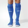 New Design Anti- slip Men Knee High Cool Dry Soccer Socks with Low MOQ
