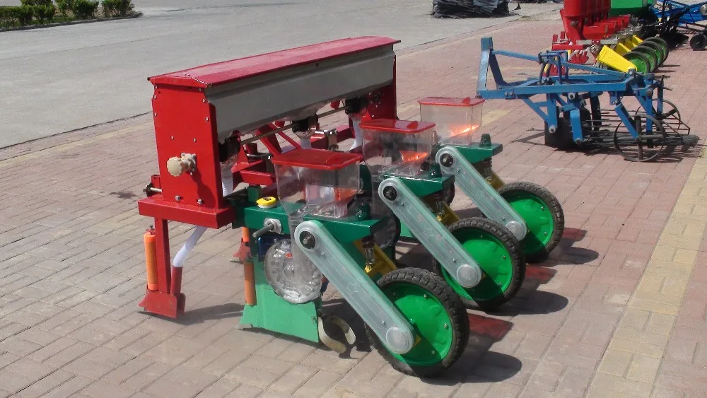 2017 3 或 4 排玉米和花生播种机