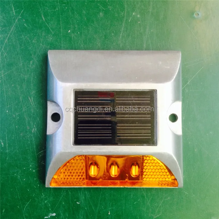 4243663349_1310600743