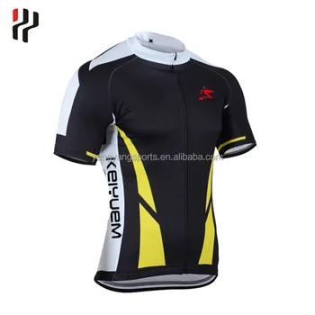 tight cycling jersey